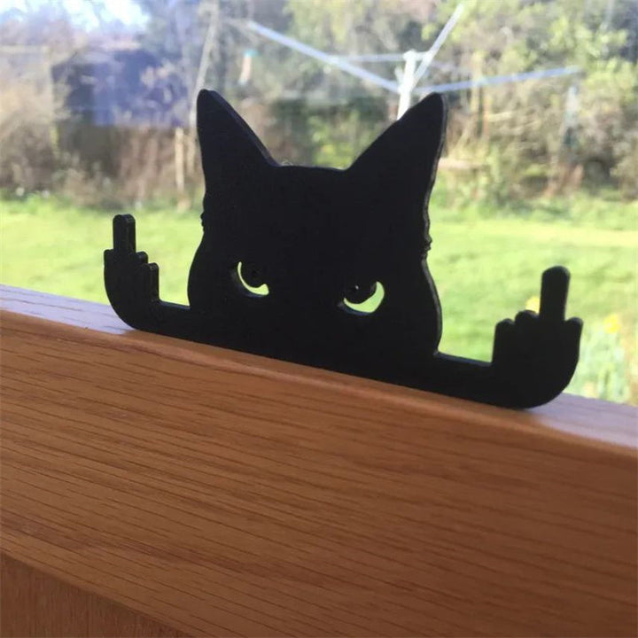Skanto | Rude Cat Midt Finger Prank
