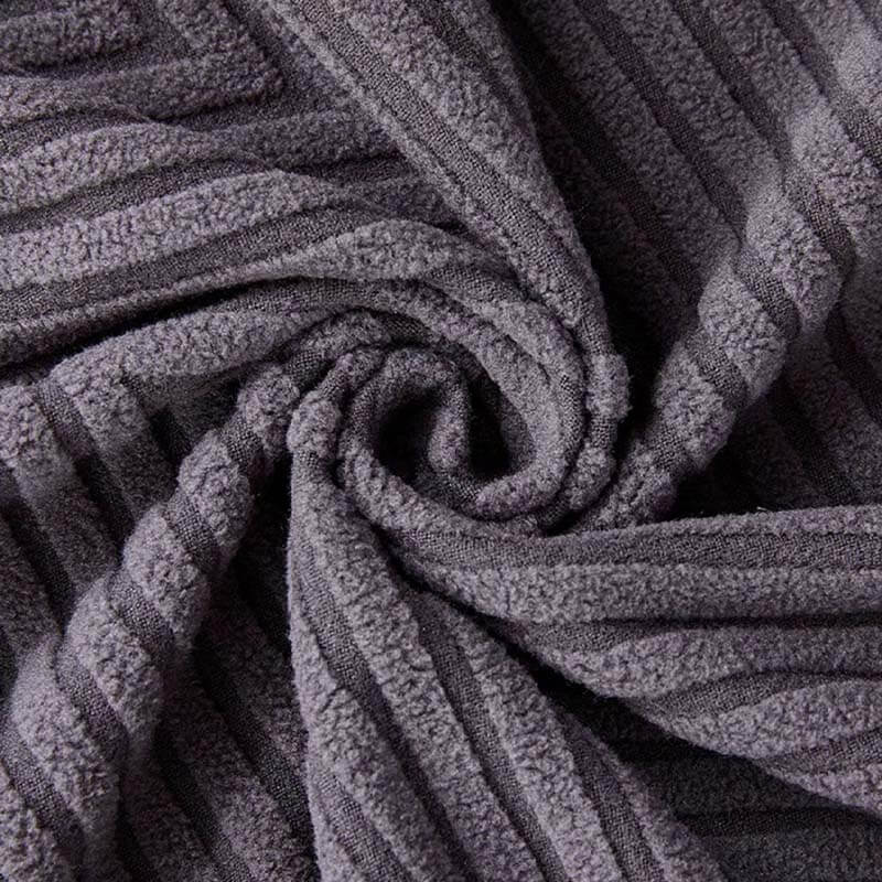 Fullstendig innpakket fiskebensmønster sofaovertrekk i slitesterk chenille | Skanto