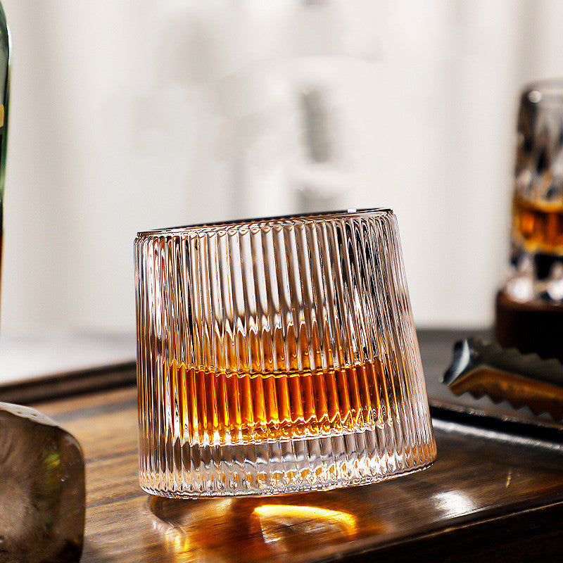 Skanto | Spinning Whiskey Glasser for Edle Drikkeglede
