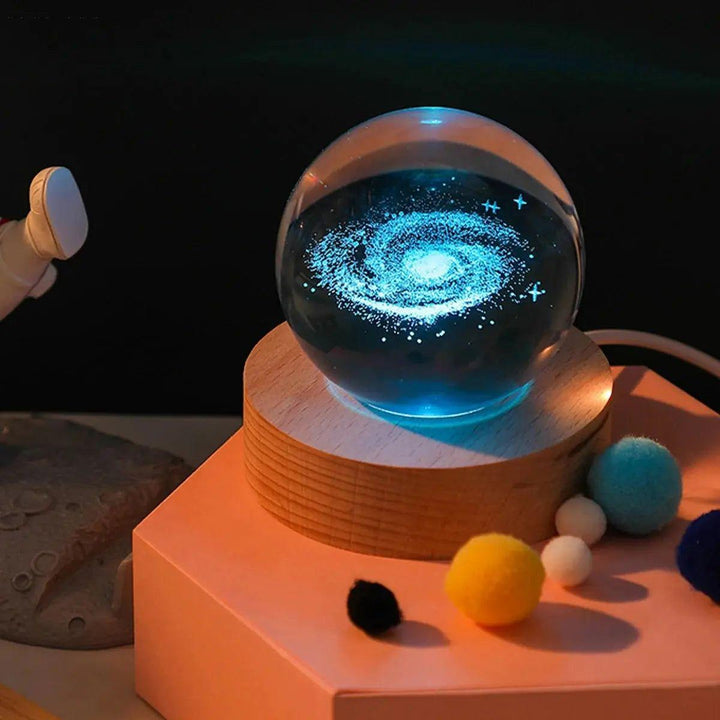 Galaxy Glow - Elegant Astronomy lysende krystallampe | Skanto