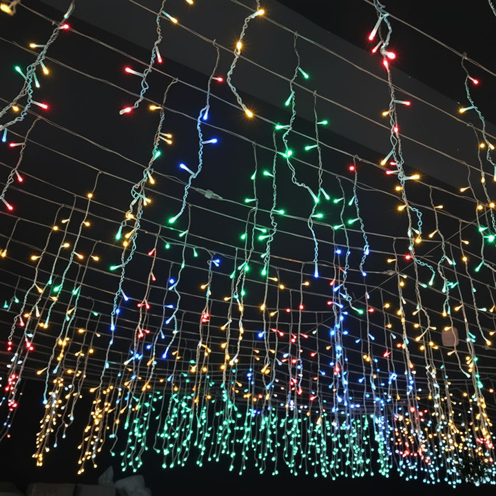 Skanto | 50m LED Istapp Gardinlys – 36V Lavspent Julelys Utendørs Vanntett