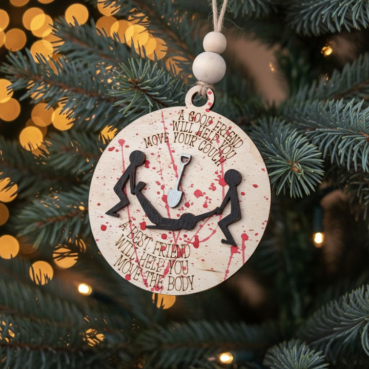 Morsom Julepynt i Tre – Unik og Humoristisk Julegave til Venn