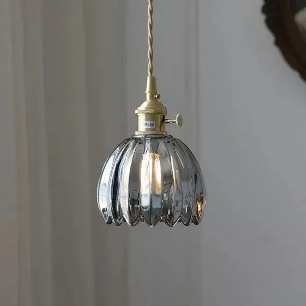 Skanto | Elegant Glassehengende Lampe i Blomsterform