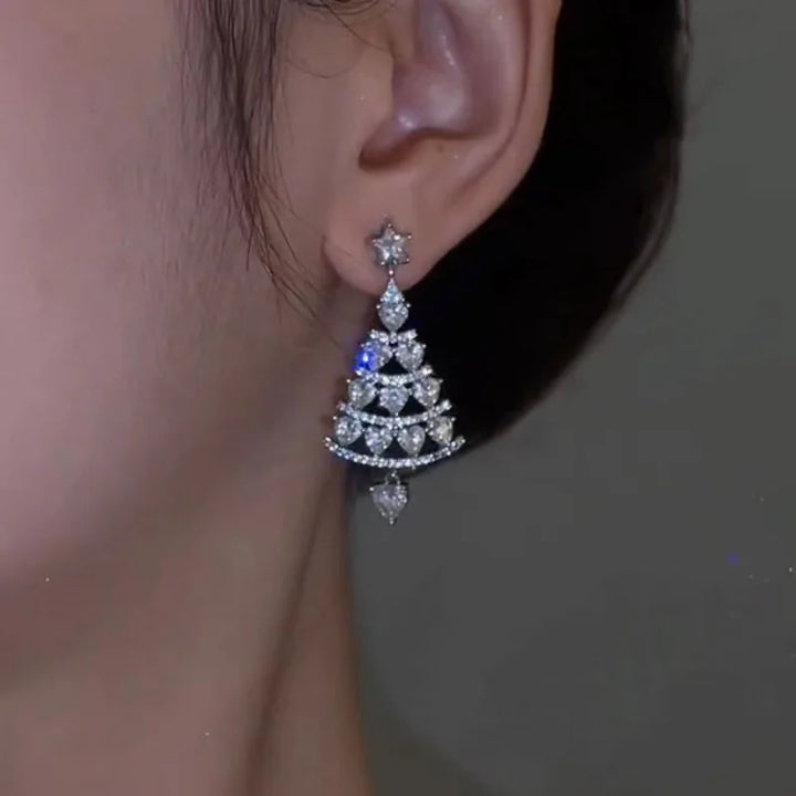 Skanto | Aurélia Kerstboom Øredobber – Gull & Sølv med Rhinestones, Festlig Luxe for Damer