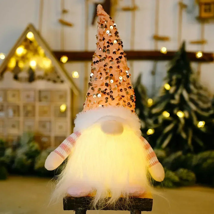 Skanto | Jule nisse dekorasjon | LED nattlys | Varm glød ferie ornament