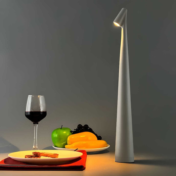 LunaSlim – Elegant Trådløs Bordlampe med Justerbar Belysning Skanto