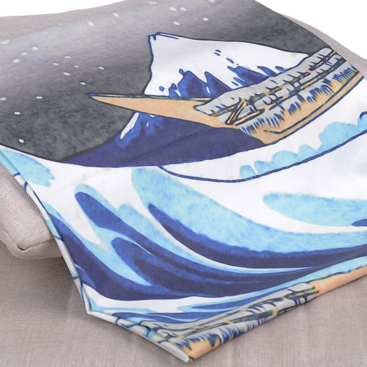 "Great Wave" of Kanagawa Tapestry | Skanto