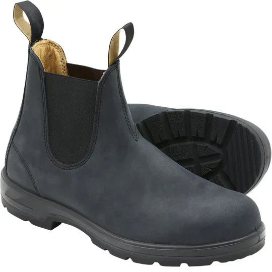 – Vanntette Chelsea støvler med slip-on design