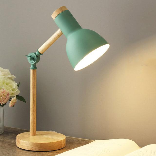 Skanto | Nordisk Skrivebordslampe Laget av Tre