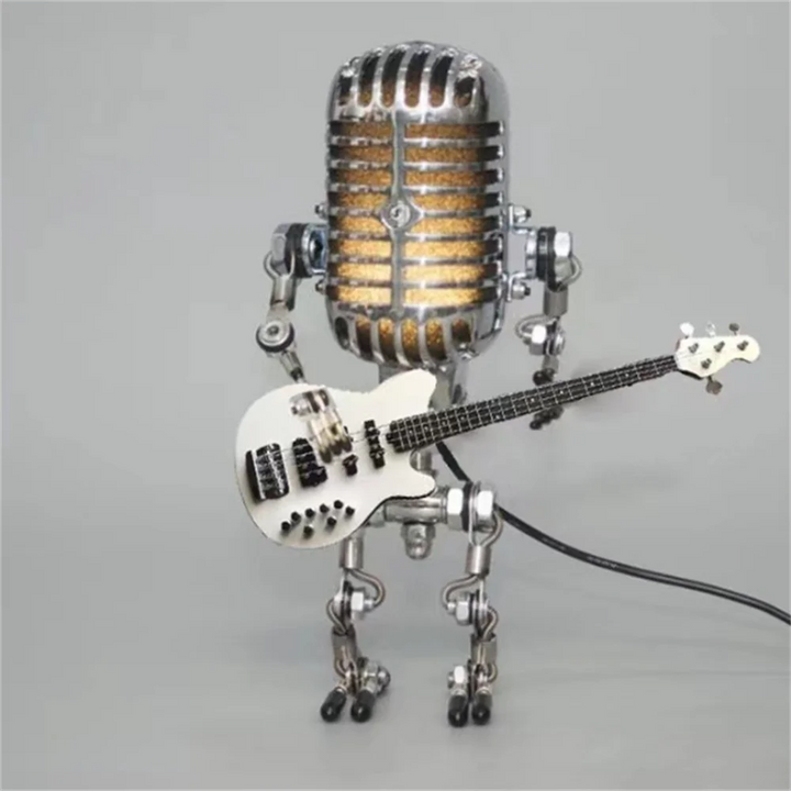 Skanto | Designer bordlampe robot med gitar for moderne og kreative interiører