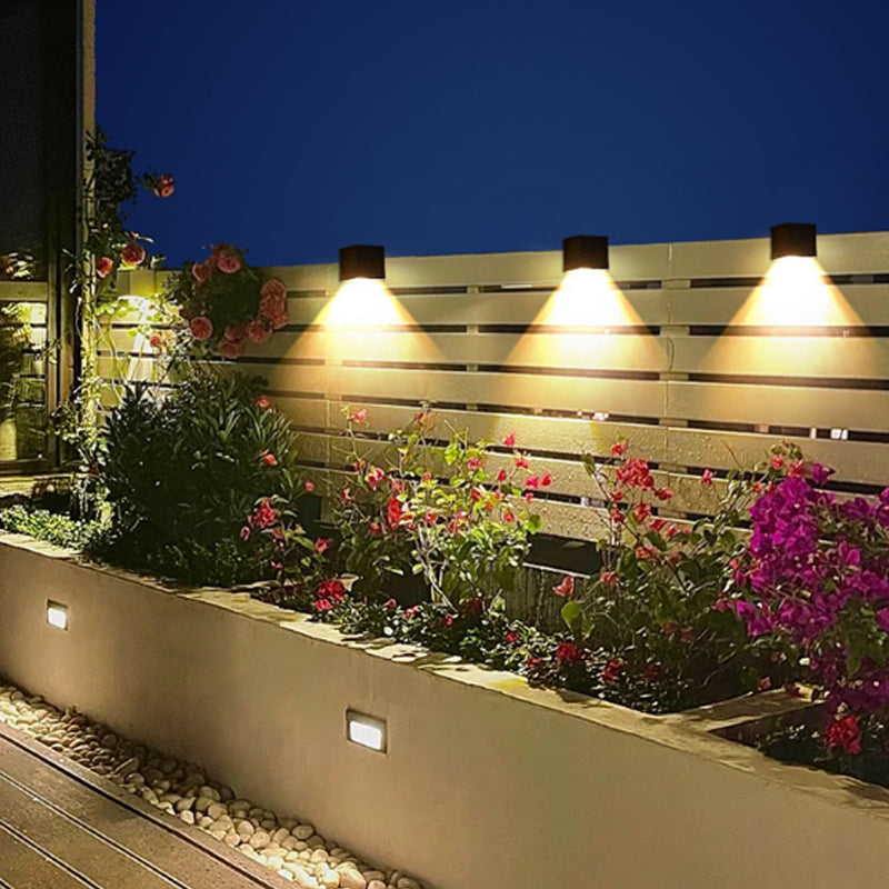 Skanto | GlowBeam – Elegant Utendørs Vegglampe for Stemningsbelysning
