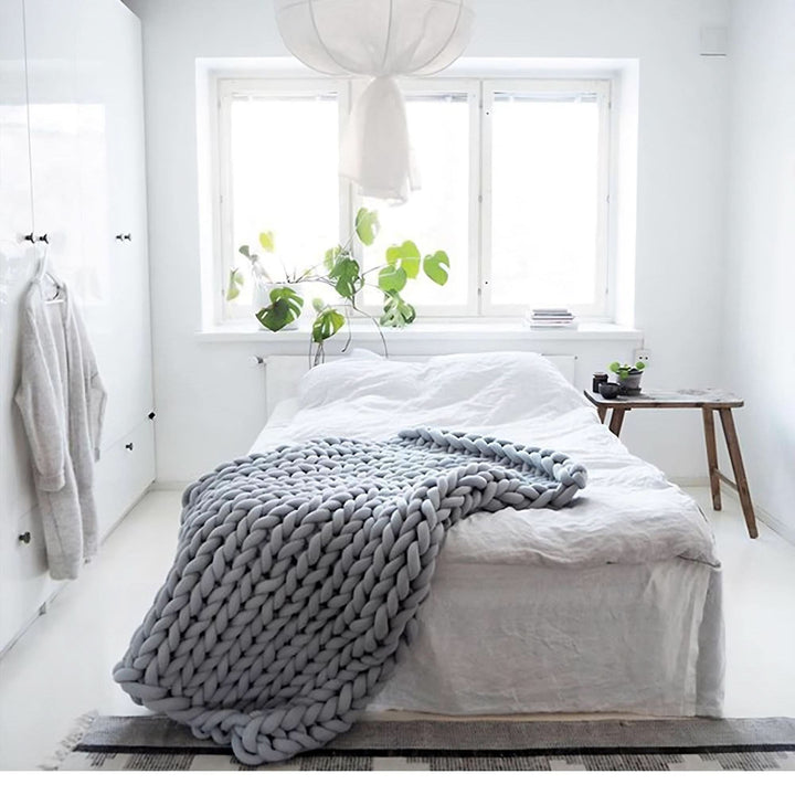 Skanto | Chunky Strikket Kasteteppe for Sofa eller Seng