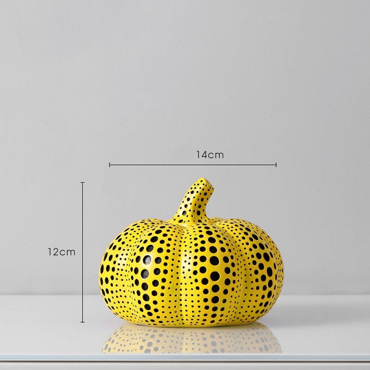 Skanto | Kusama Yayoi Stil Gresskar Skulpturer