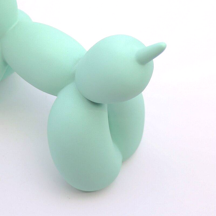 Fargerik Ballonghund Skulptur – Moderne Pynt for Stue og Kontor | Skanto