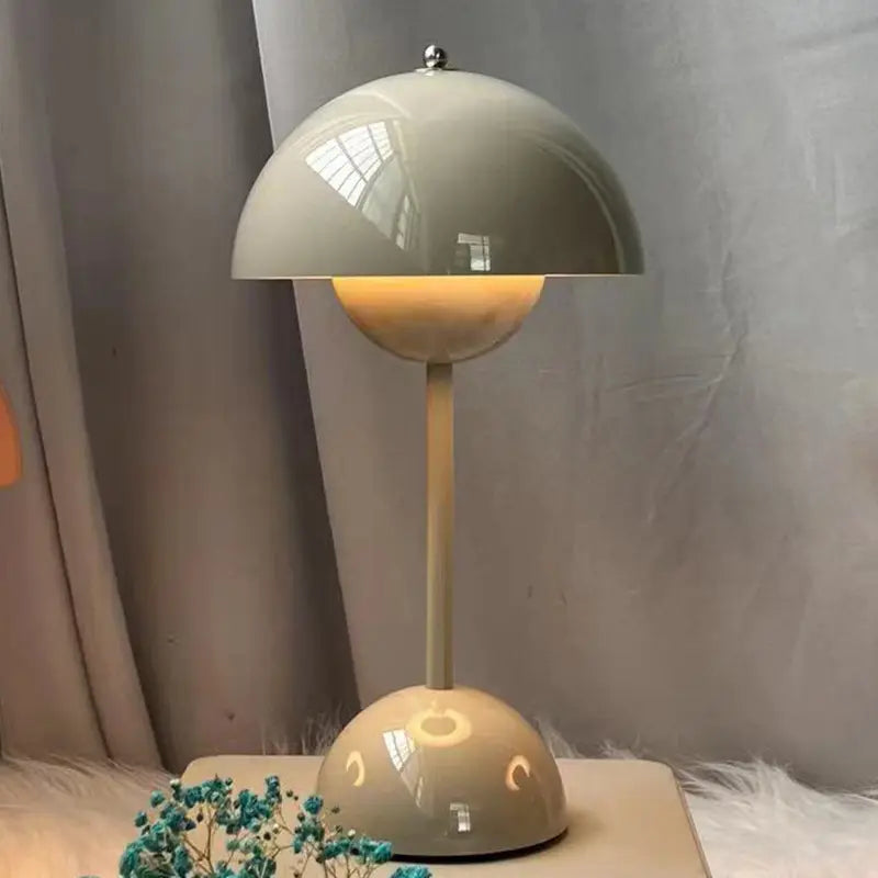 Skanto | Moderne Bordlampe Sopplampe