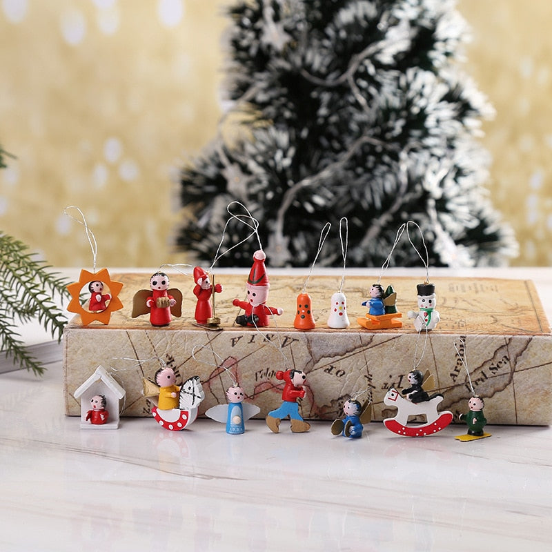 Skanto | 48stk Santas Løpere Tredekorasjonssett