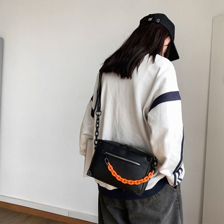 Skanto | Unisex Crossbody Kjede Lær Budveske