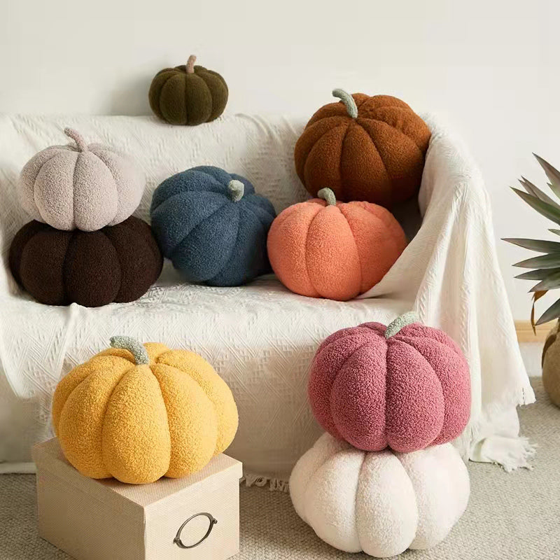 Fluffy Pumpkin Cushion | Skanto