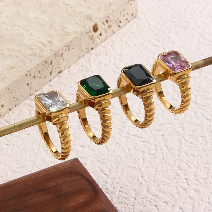 Skanto | Chunky Cross Striped Baguette Diamond Ring