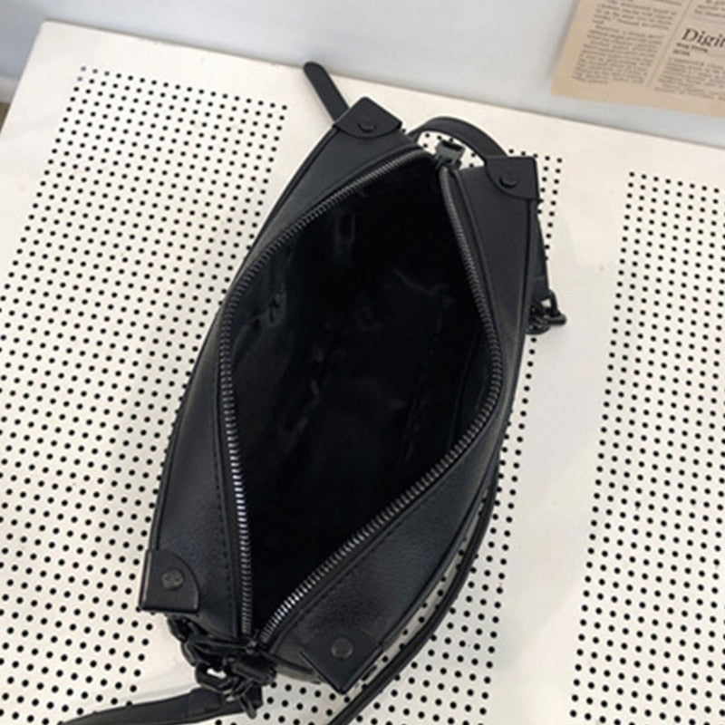 Skanto | Unisex Crossbody Kjede Lær Budveske
