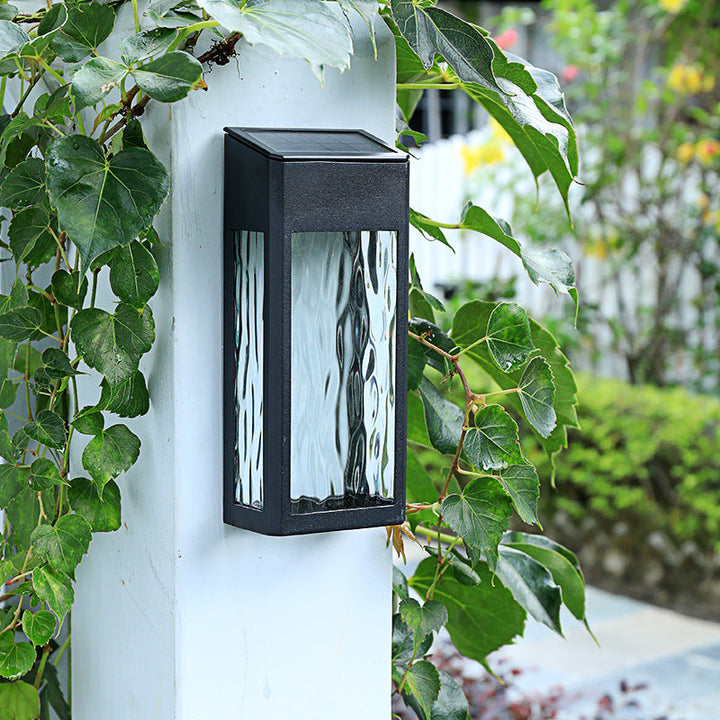 Skanto | SolarBurst – Utendørs Vegglampe med Solenergi