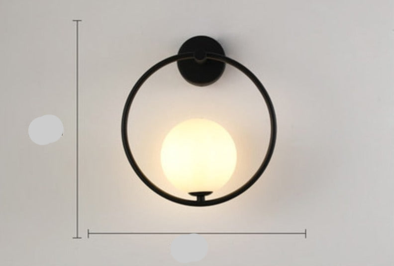Skanto | Skandinavisk Vegglampe – Harmoni og Enkelhet