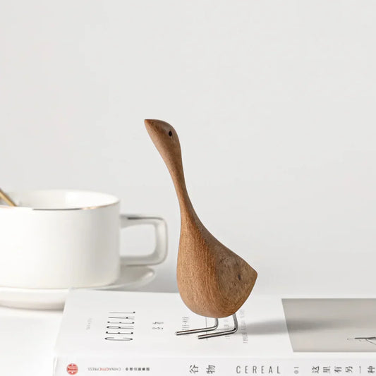 Norvo | Nordiske Tre Gås Figurer Abstrakt Teak Tre Skulptur Kjærleikpar Figurer Naturlige Dyre Ornamenter for Hjemdekorasjon