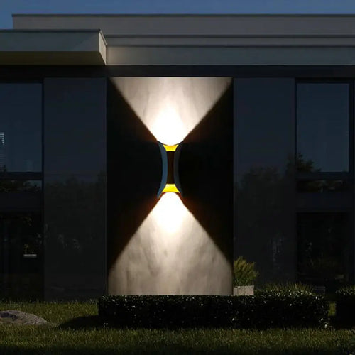 Fargerik LED Utendørs Vegglampe Skanto