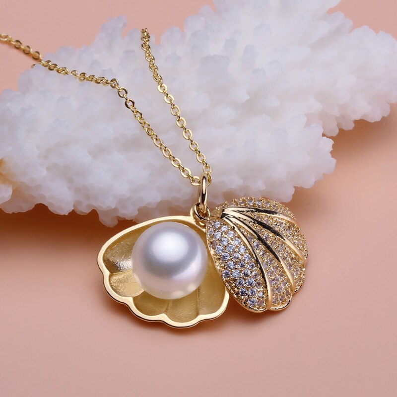 Skanto | Sea Charm Shell Pendant Necklace