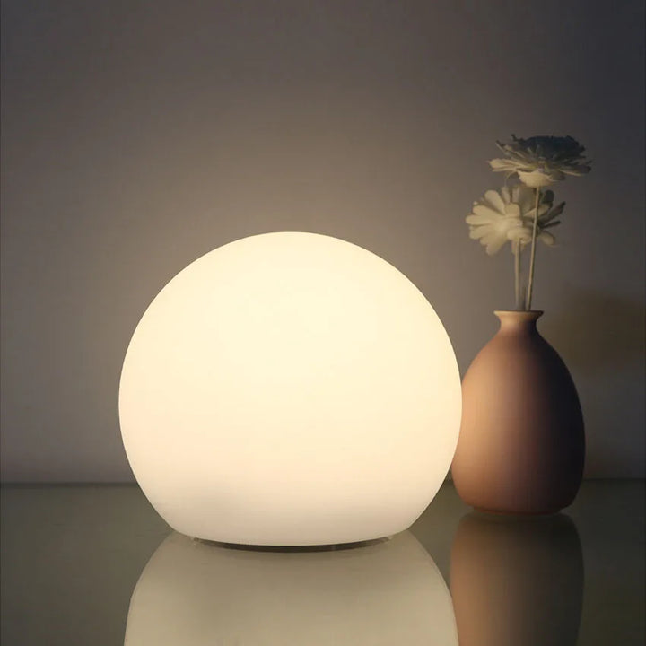 Skanto | GlowSphere – Table lamp with modern worldly charm