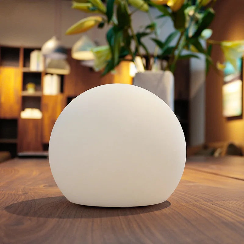 Skanto | GlowSphere – Table lamp with modern worldly charm