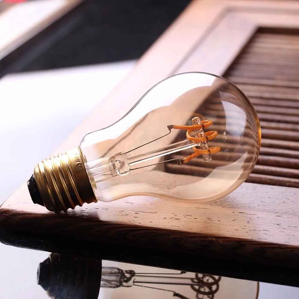 Skanto | Dimbar Vintage LED Lyspære (3W, E27 Undersøkelse) - Gull Spiral Filament for Kroner & Dekorativ Belysning