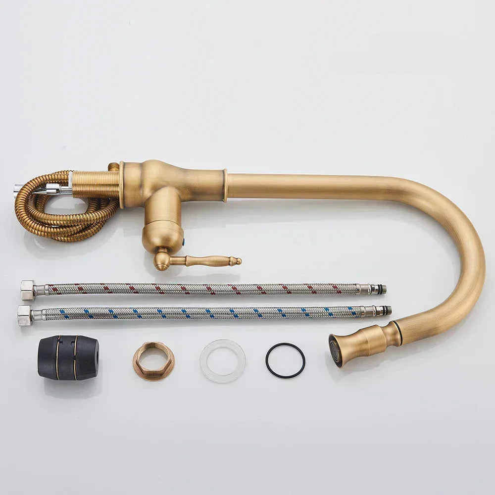 Skanto | VintageTap Antikk Messing Kjøkkenkran – Retro Stil Blandebatteri med Svingtut