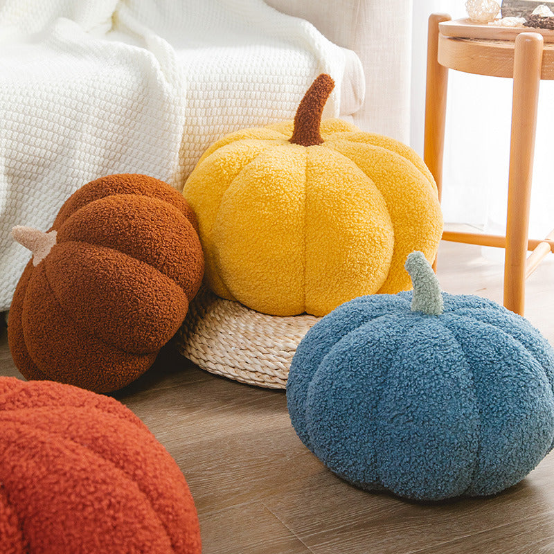 Fluffy Pumpkin Cushion | Skanto