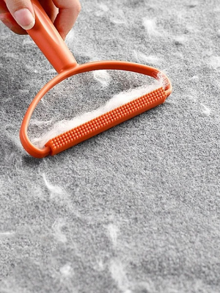 Skanto | FLUFENFREE CLEANER – Dyrehår og lo-fjerner for møbler, klær og tepper