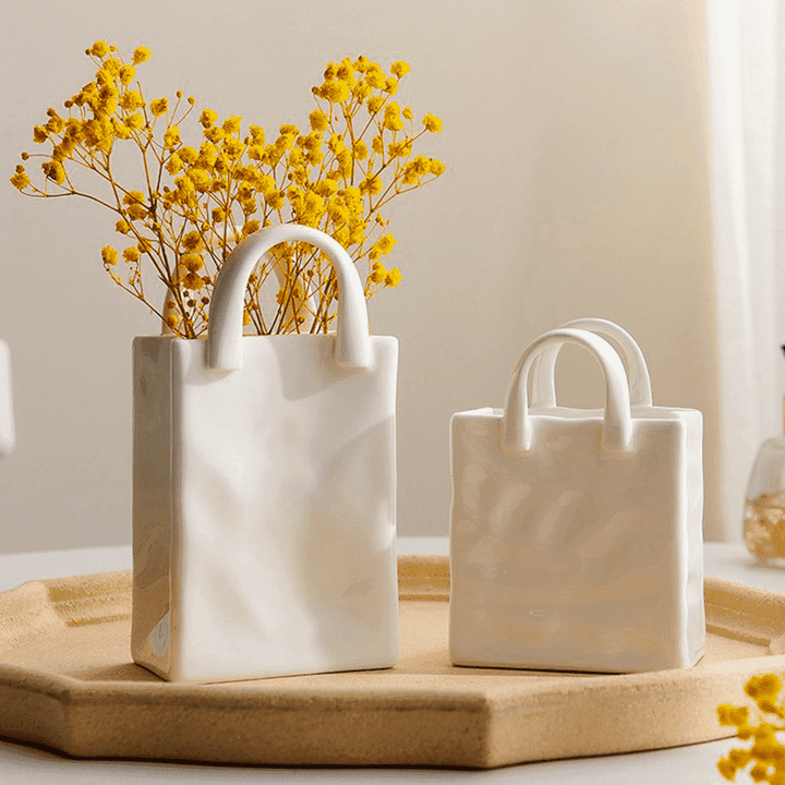 Handbag Vase | Skanto