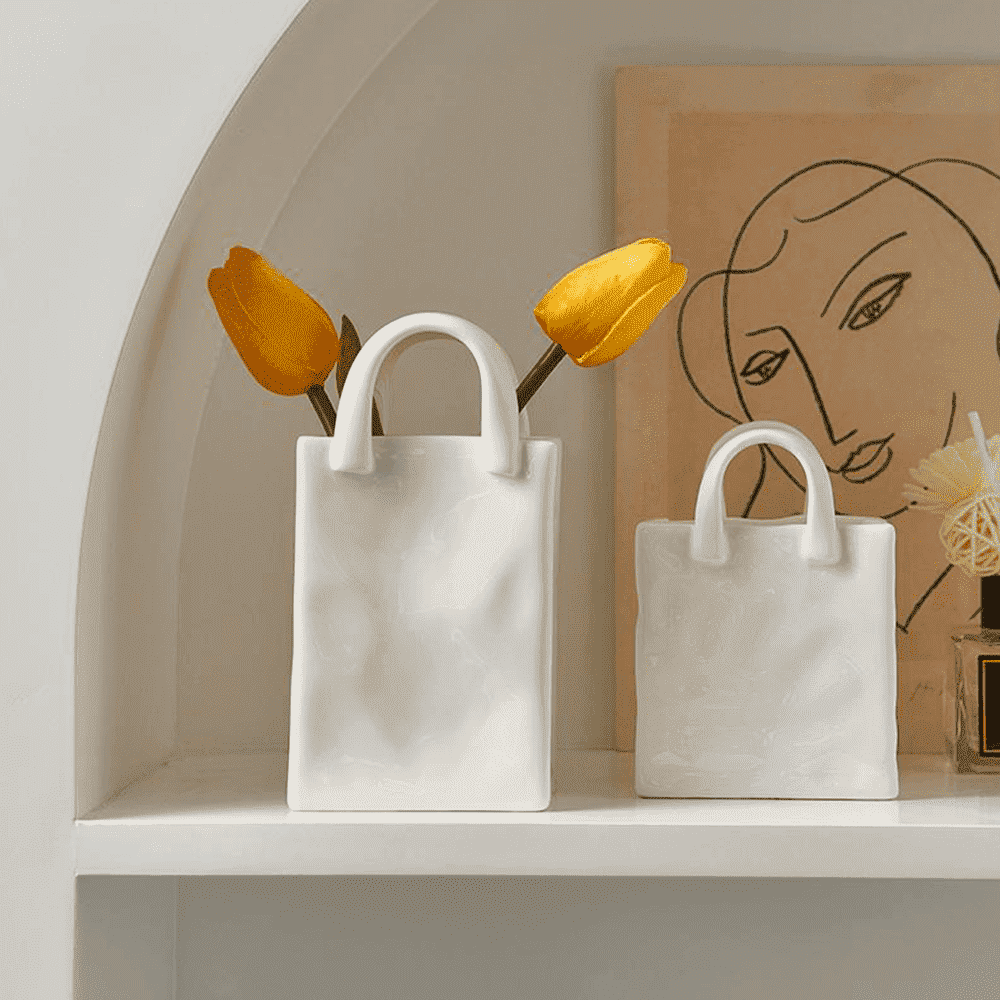 Handbag Vase | Skanto