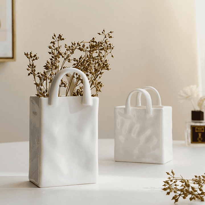 Handbag Vase | Skanto