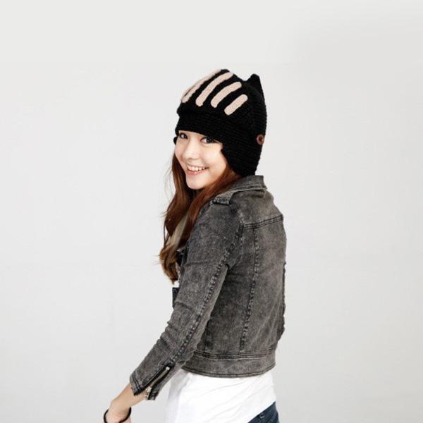 Håndlaget Strikket Ridderhjelm Beanie | Skanto