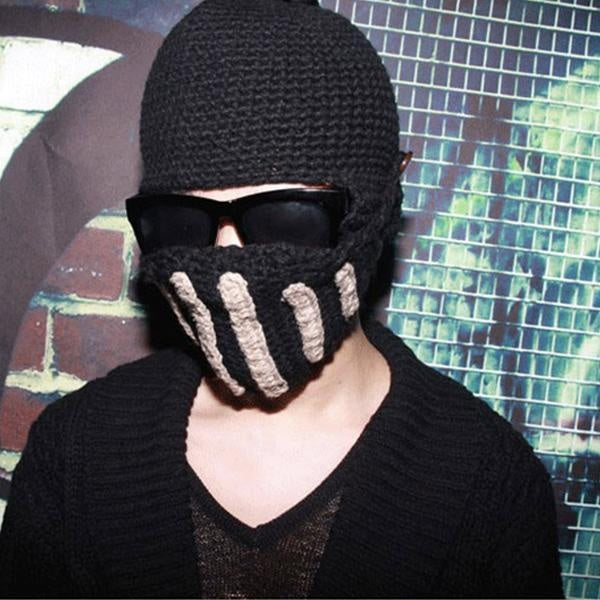 Håndlaget Strikket Ridderhjelm Beanie | Skanto