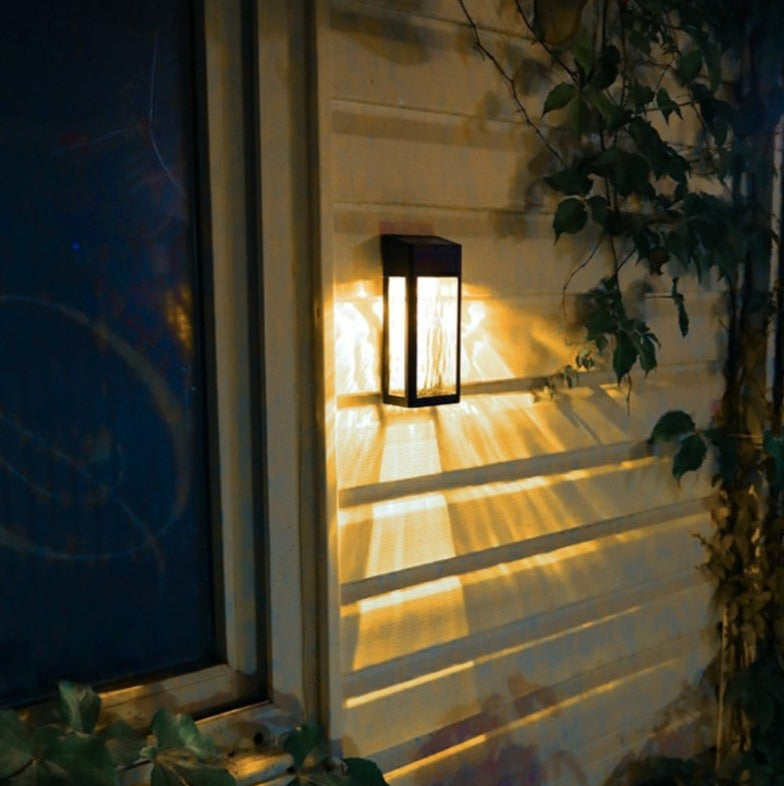 Skanto | SolarBurst – Utendørs Vegglampe med Solenergi