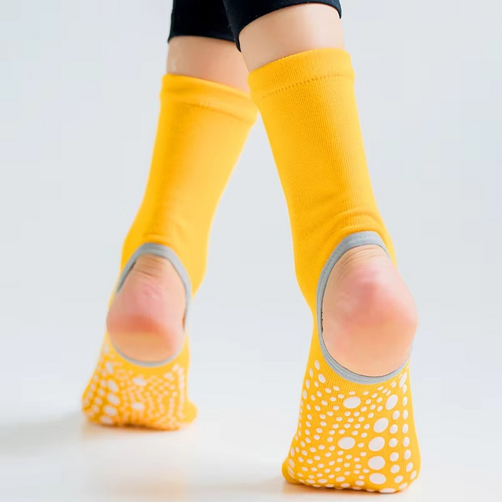Skanto | Non-slip hurtig tørk yoga og pilates sokker for kvinner bomullsblanding med silikongrep
