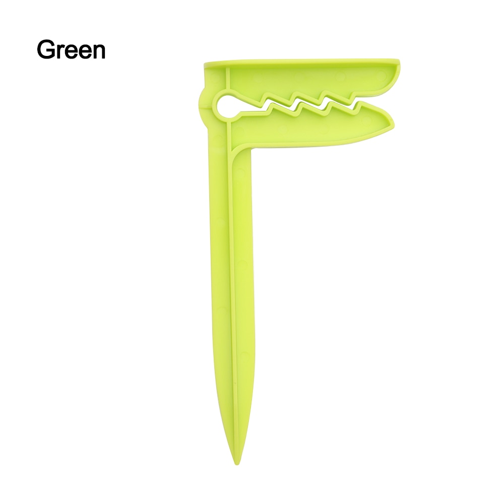 Beach Towel Holder Clips | Skanto