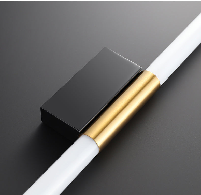Skanto | BarGleam – Minimalistisk Gullvegglampe med en Moderne Vri