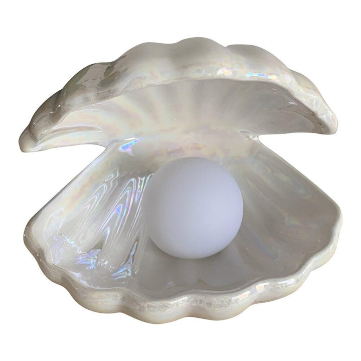 Chelly Chic Shell Lamp | A magical lamp with a pearl | Skanto