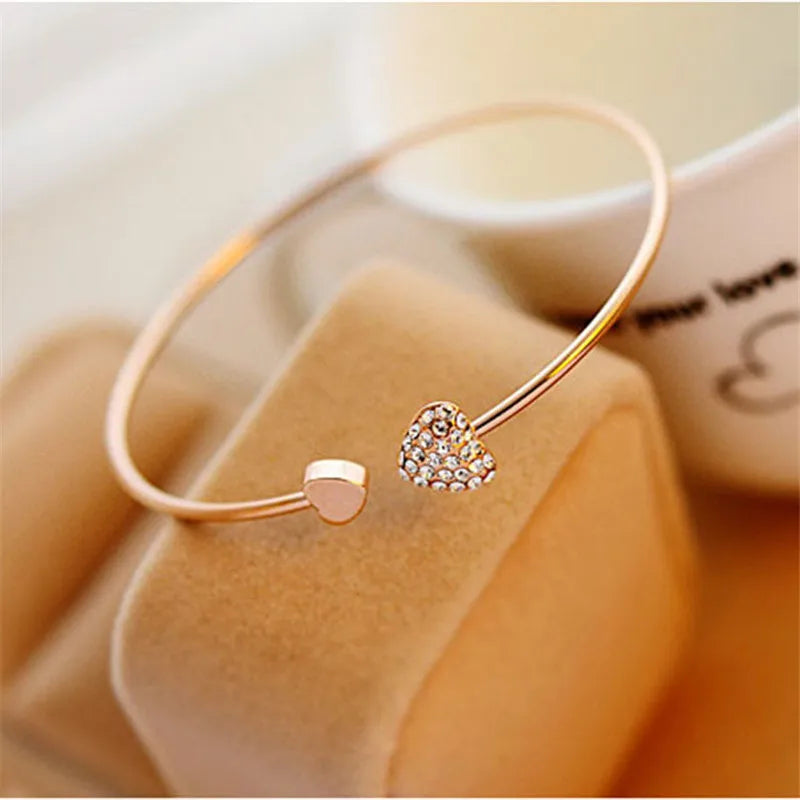 Skanto | Delikat Dobbel Hjerte Bangle Armbånd