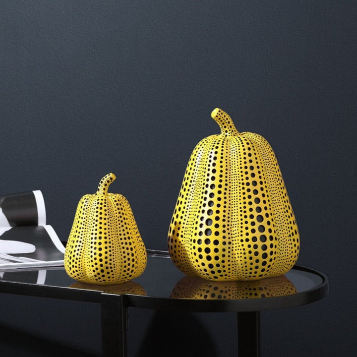 Skanto | Kusama Yayoi Stil Gresskar Skulpturer