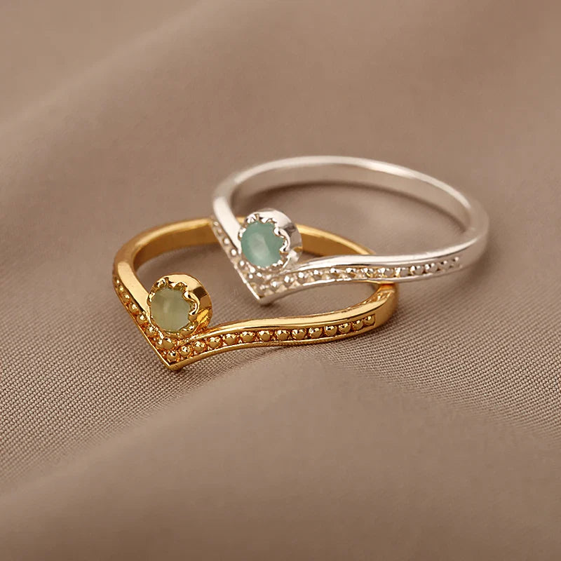 Skanto | Vintage Inspirert Opal Crown Point Ring