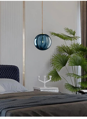 Skanto | Spherical Glass Pendant Light