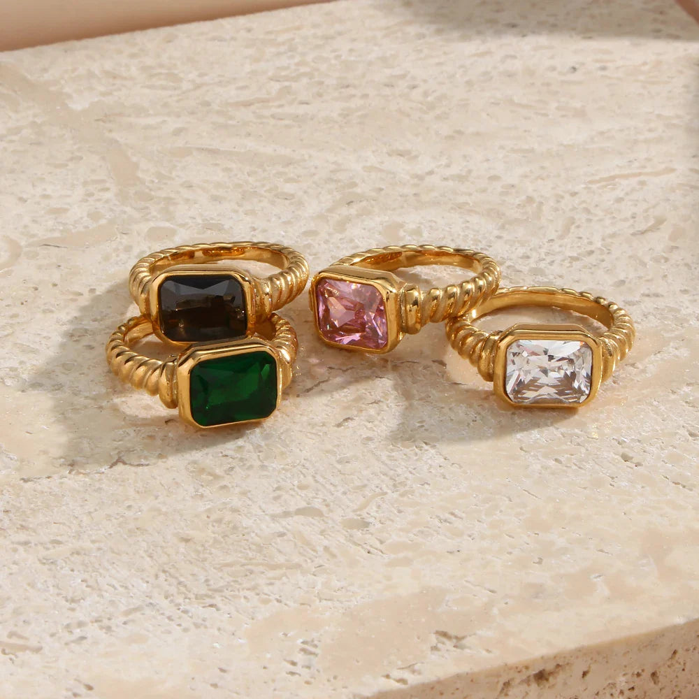 Skanto | Chunky Cross Striped Baguette Diamond Ring